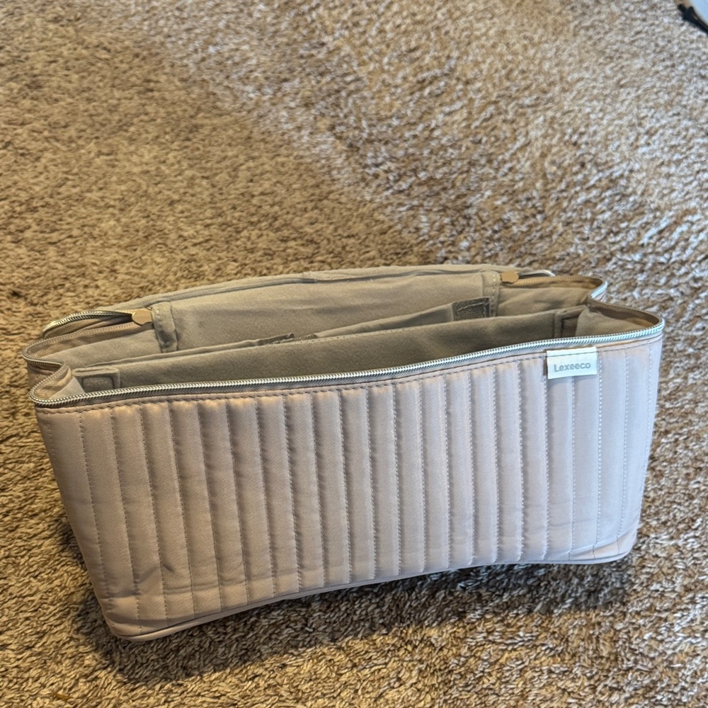 hair product carrying case